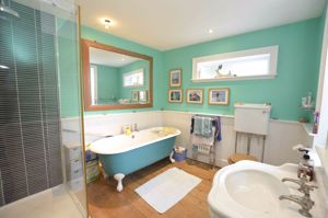 Photo 5- click for photo gallery